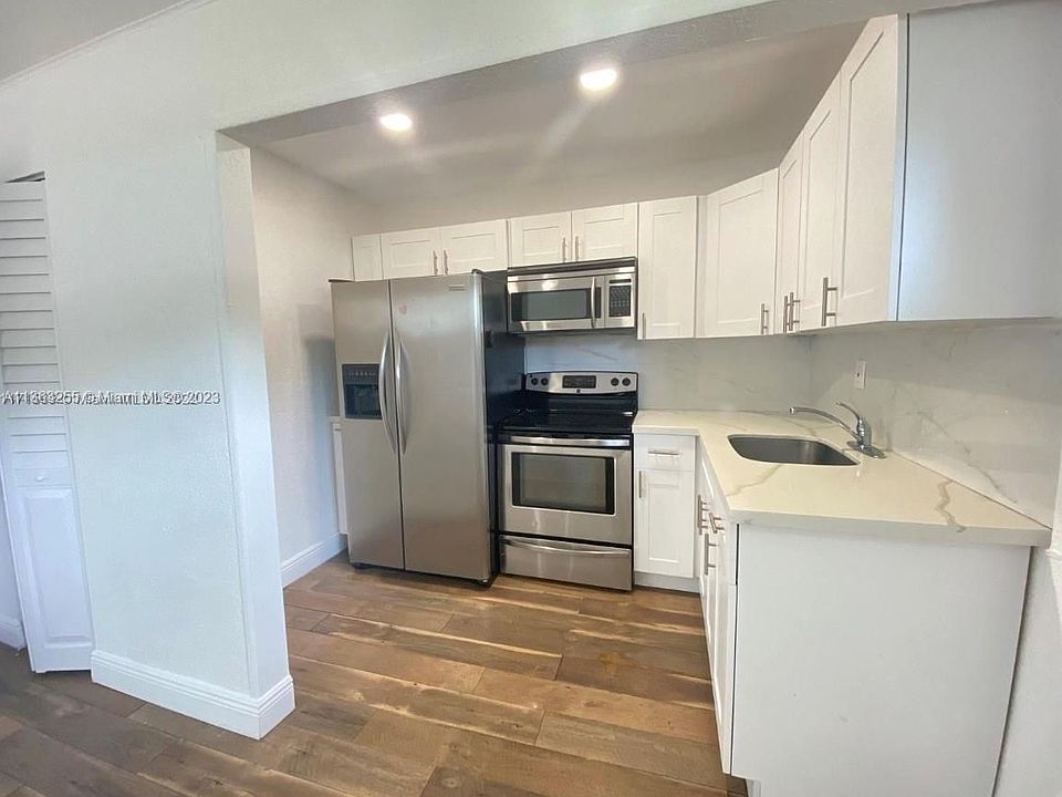 1st image of 1025 NW 7th Ave #B