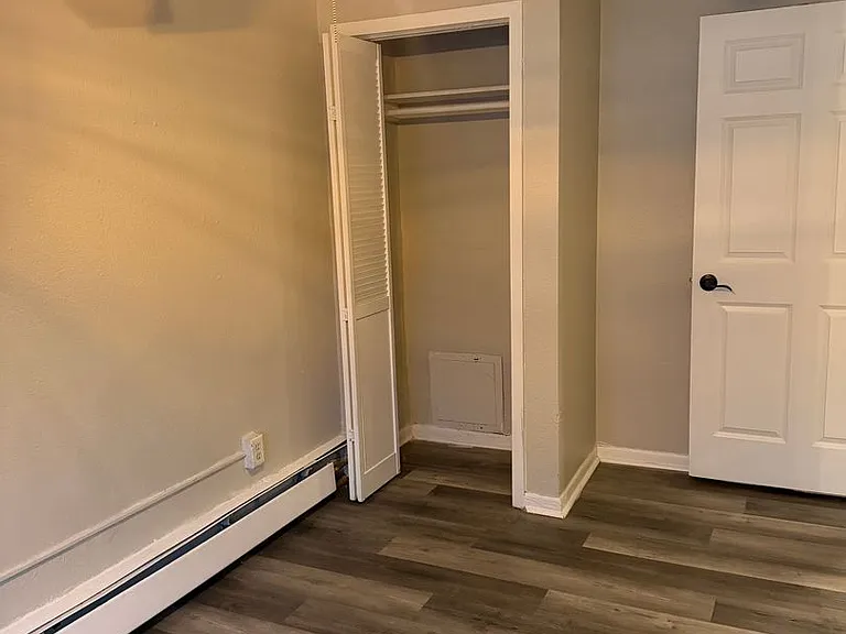 Nicollet Avenue Apartments — Photo 42