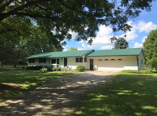 7840 Colby Lake Rd, Laingsburg, MI 48848