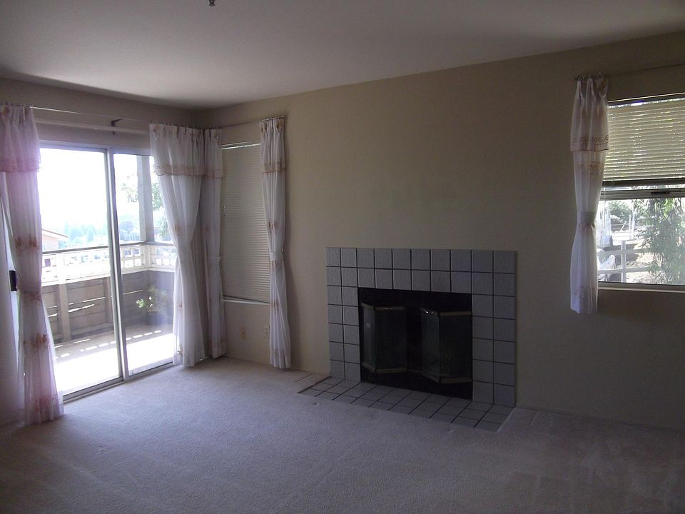 1st image of 665 Dartmoor Ln #254