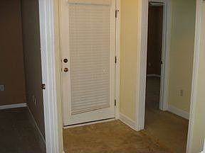 4th image of 3129 Vanelle Dr