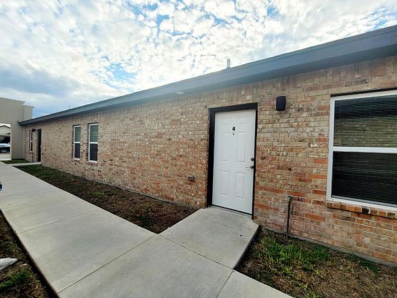 4th image of 3709 Paola St APT 4