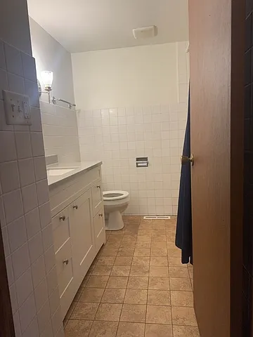 418 Beloit St #5 — Photo 5