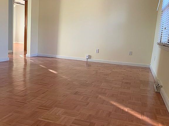 3rd image of 3638 S Sulgrove Ave
