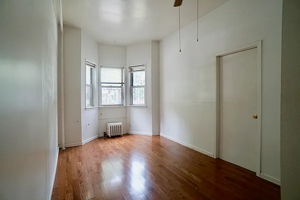 Rented by Highline Residential | media 19