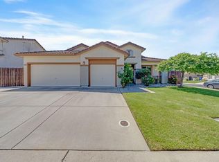 6500 Oscar Cir, Elk Grove, CA 95757