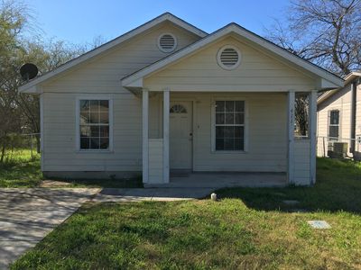 411 SW 42nd St, San Antonio, TX, 78237