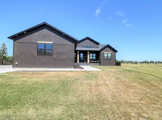 5300 Grayland Dr S, Fargo, ND 58104