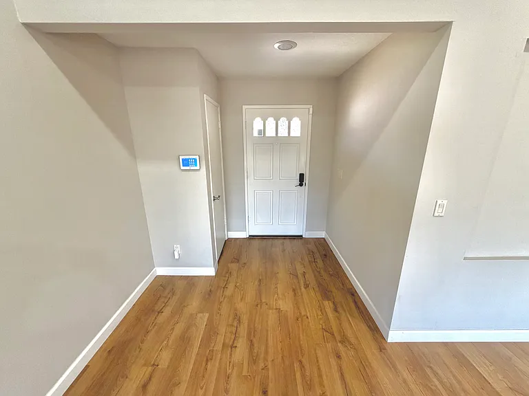 4335 Los Padres Dr — Photo 8