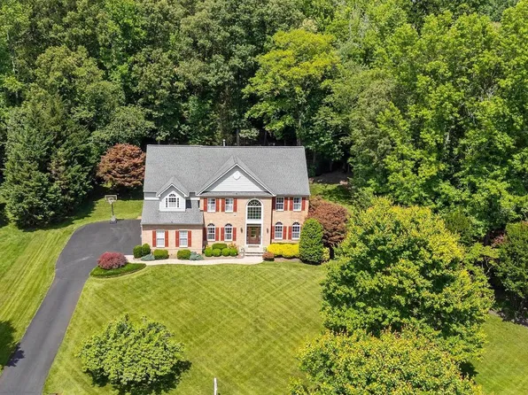204 Maple Creek Ln, Davidsonville, MD 21035