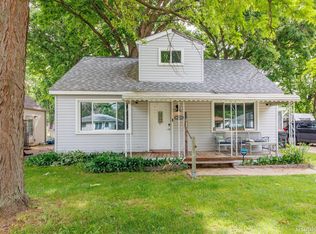 18226 Deering St, Livonia, MI 48152