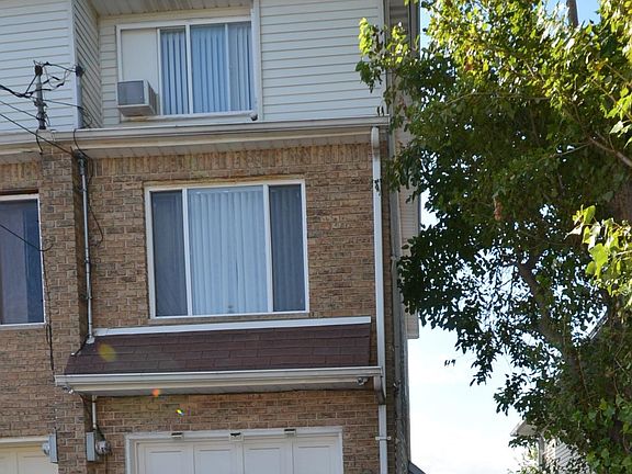 3rd image of 119 Milton Ave