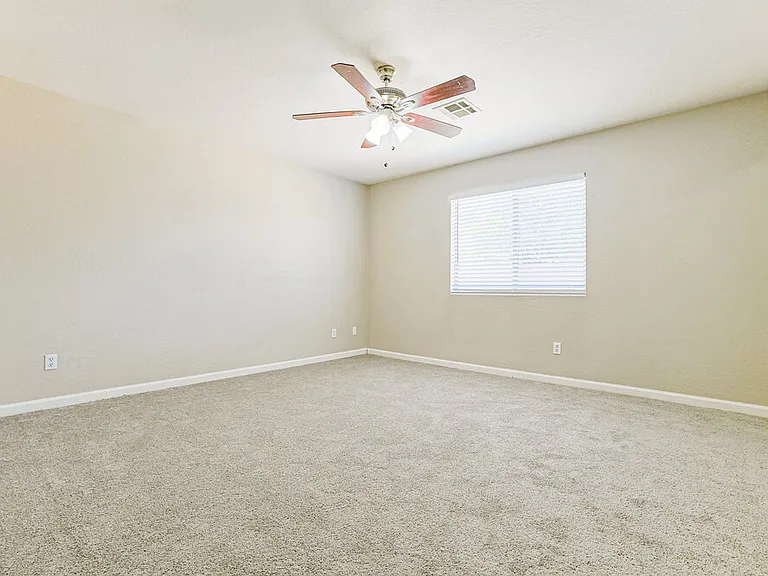 1453 E Kelsi Ave — Photo 9