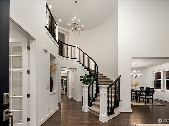 5th image of 4535 117th Drive NE