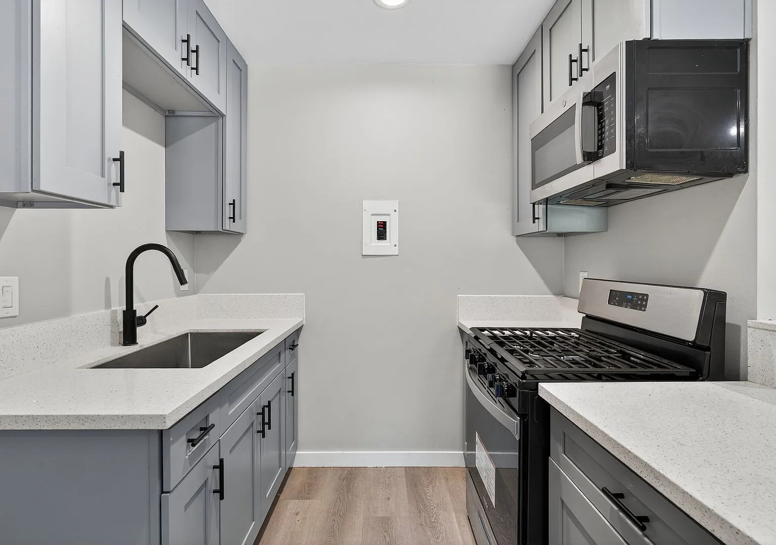 2300 East Commonwealth Avenue — Photo 4