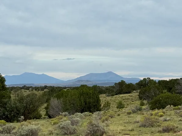 404 S Kings Hill Dr, Williams, AZ 86046