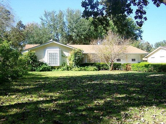 2nd image of 272 Lake Placid Dr