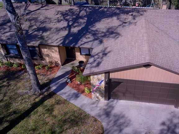 4th image of 112 Willow Bend Ln