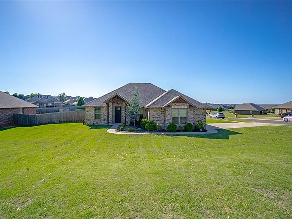 3rd image of 1799 Appaloosa Dr