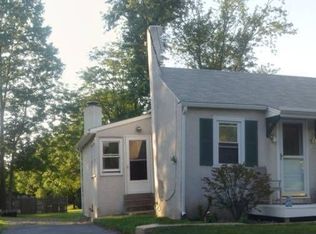 389 Erie Ave, Telford, PA 18969