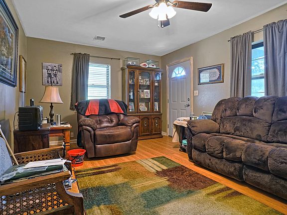 2nd image of 1903 S Boulder Pl