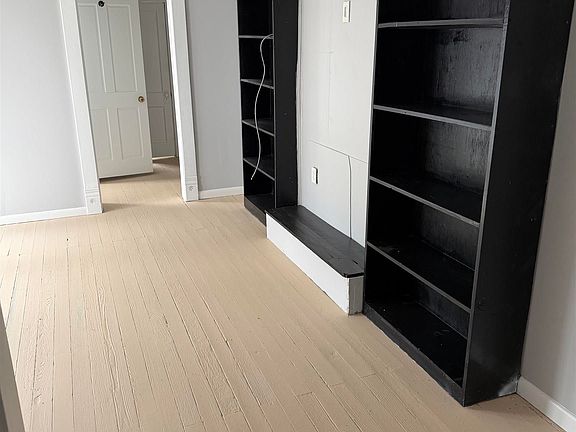 3rd image of 12501 Saddlebrook Dr