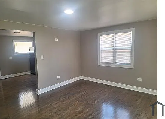 9610 S Crandon Ave — Photo 2