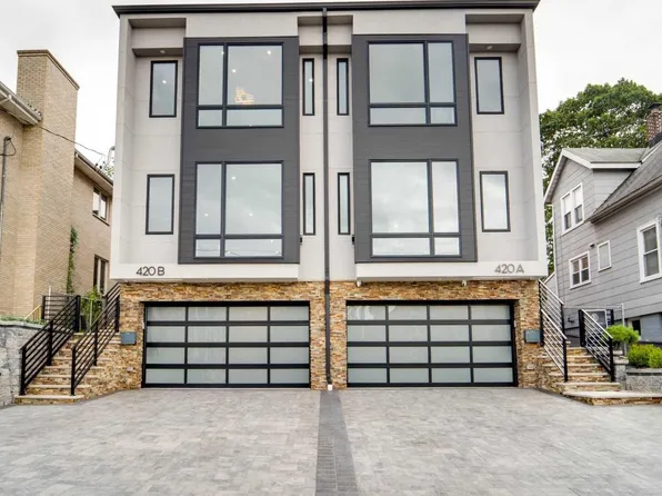 420 Glen Ave #B, Palisades Park, NJ 07650