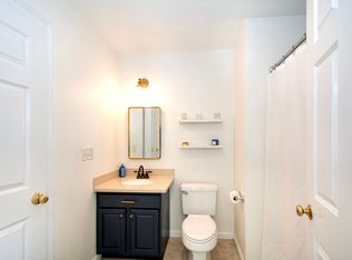 2 Ricciuti Dr UNIT 8, Quincy, MA 02169