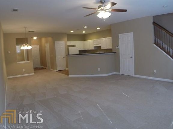 4th image of 3323 Fernview Dr #0