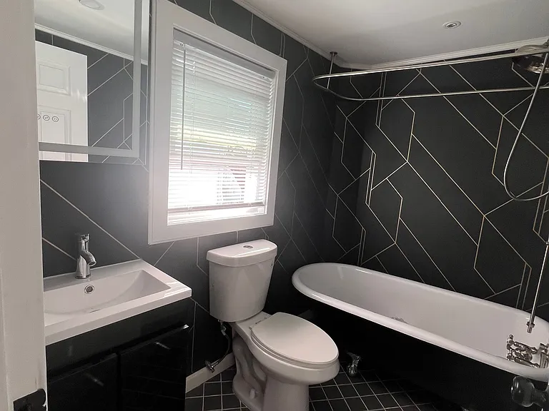 84 Vine St #3 — Photo 7