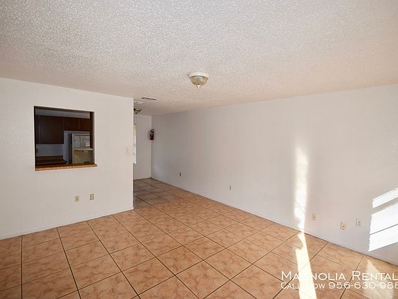 3rd image of 2800 N 30th St APT 6