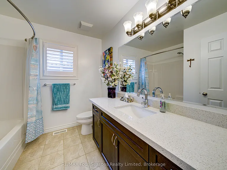 9 Brooke Ave — Photo 41