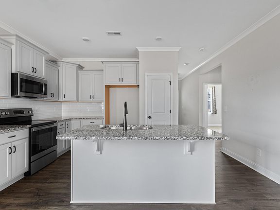 4th image of 337 Maidenhair Pl