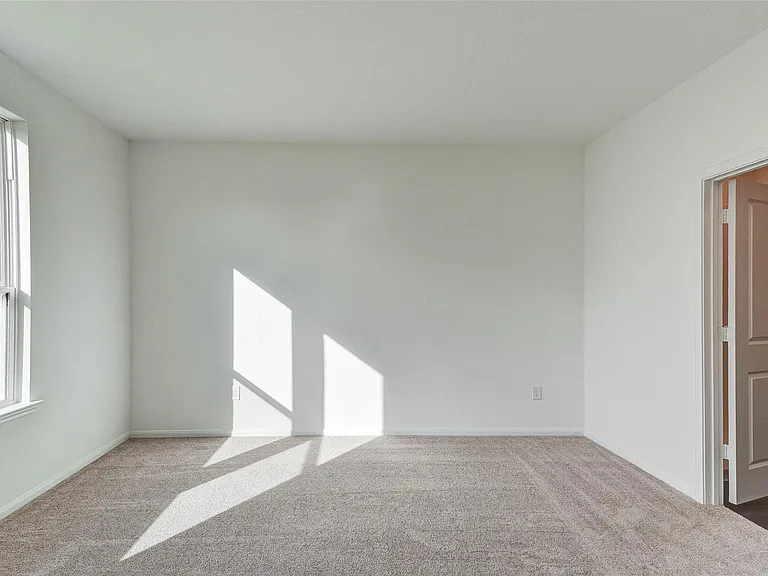 25821 Hedgerow Dr — Photo 20