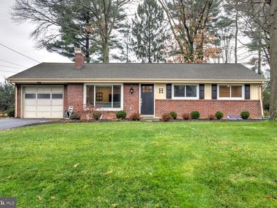 1562 Vista Rd, Lancaster, PA, 17601
