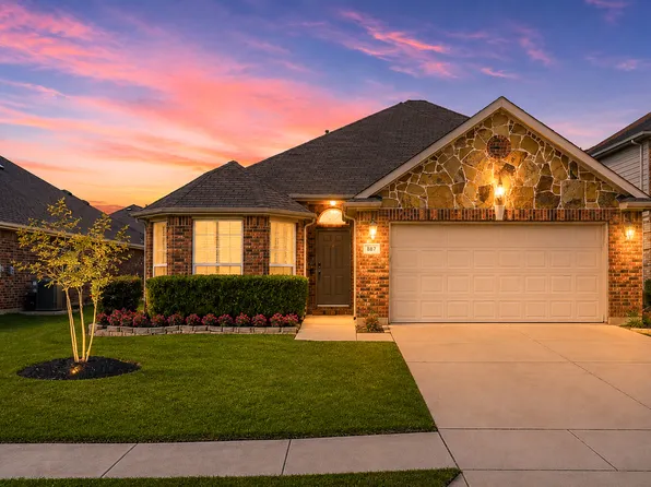 887 Woodrow Dr, Lewisville, TX 75067