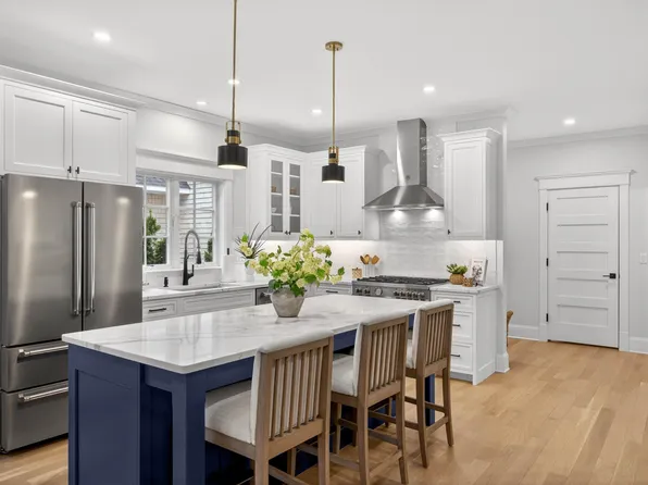 255 Old Main Road #2B, North Falmouth, MA 02556