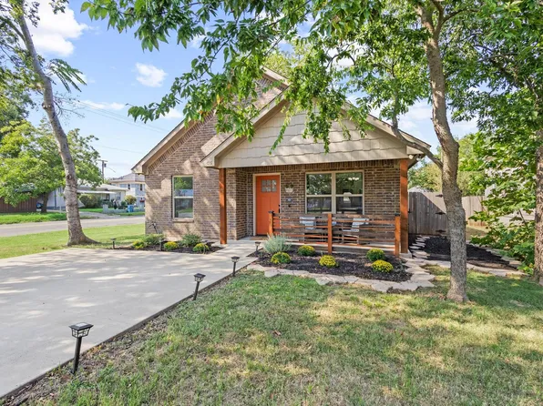 1031 W Gandy St, Denison, TX 75020