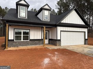 2113 N Hicks, Toccoa, GA 30577