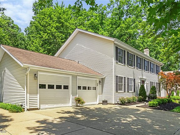 4th image of 7330 Far Hill Dr