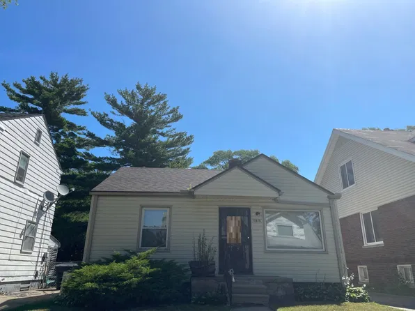 12876 Gable St, Hamtramck, MI 48212