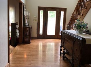 872 Wilderness Ln, Greenwood, IN 46142