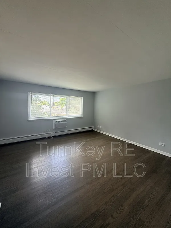 1 bed, 1.0 bath, 750 sqft, $1,200 — Photo 3