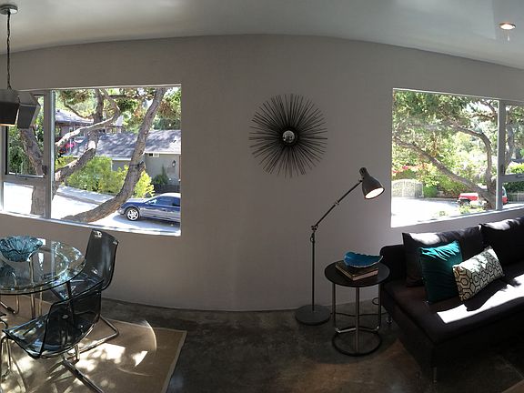 3rd image of 1025 Lantana Dr