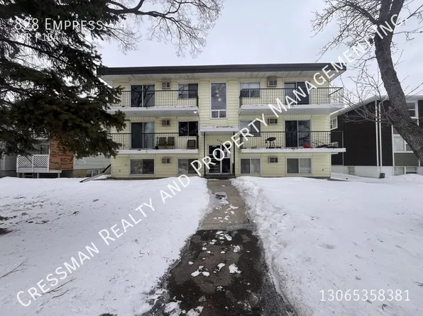 828 Empress St #4, Regina, SK S4T 5E1