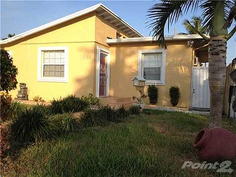 1st image of 311 SW 55th Ave