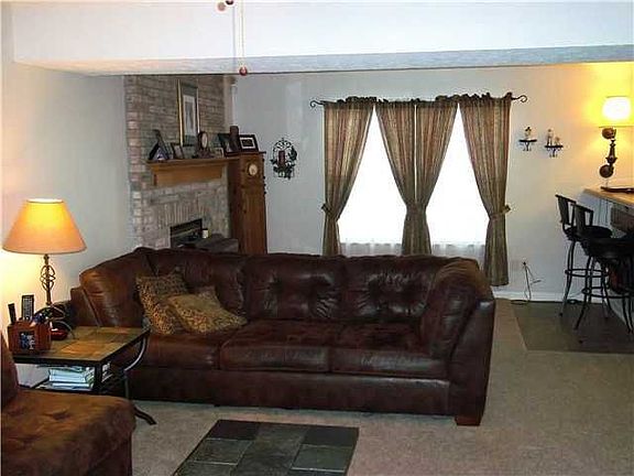 5th image of 1234 Tealpoint Ct