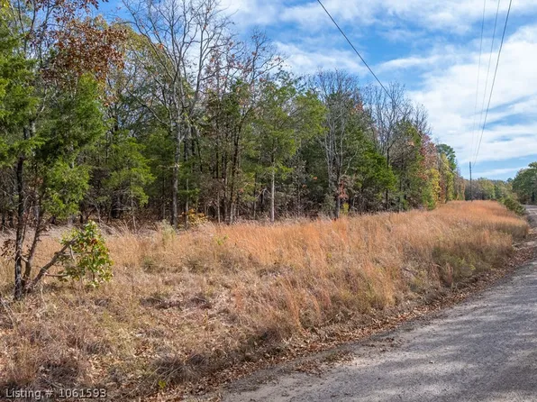 Manitou Mountain Rd, Ozark, AR 72949