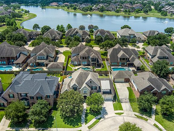 4th image of 21611 W Winter Violet Court
